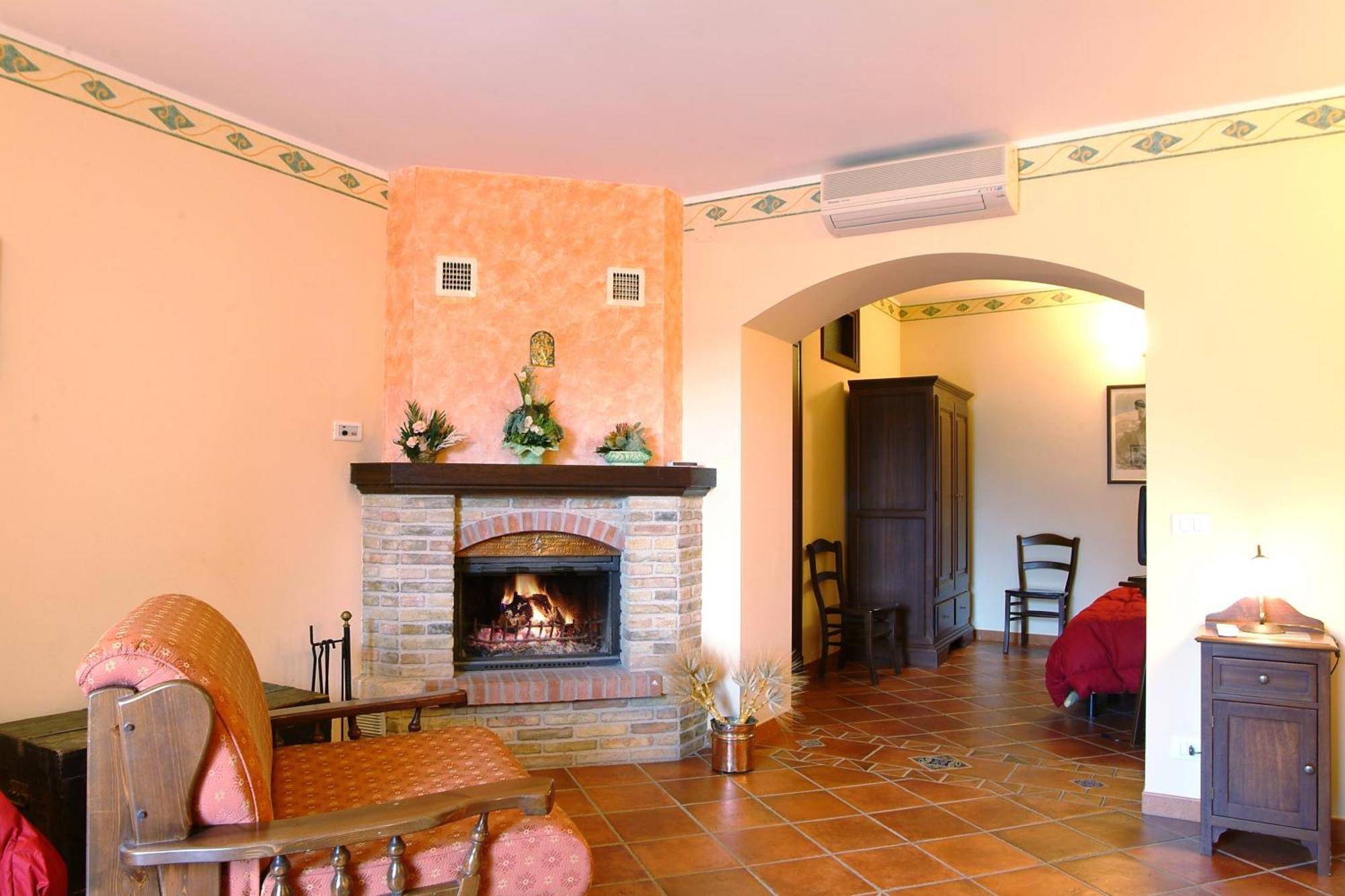 Il Castello Bed & Breakfast Petralia Sottana Luaran gambar