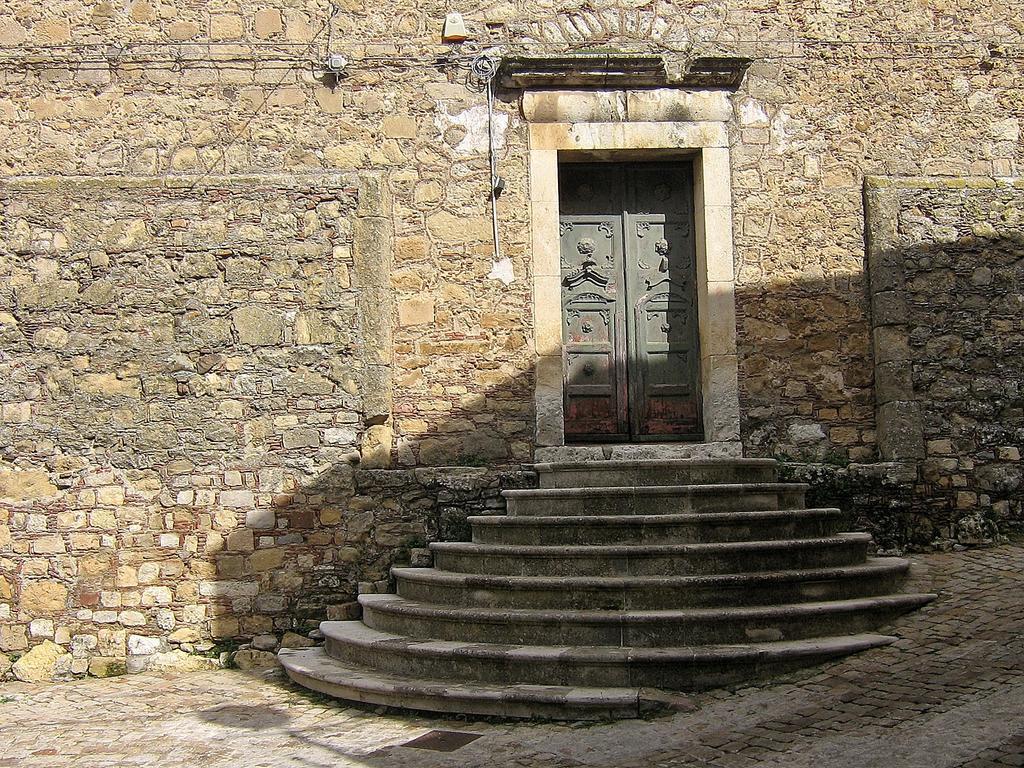 Il Castello Bed & Breakfast Petralia Sottana Luaran gambar